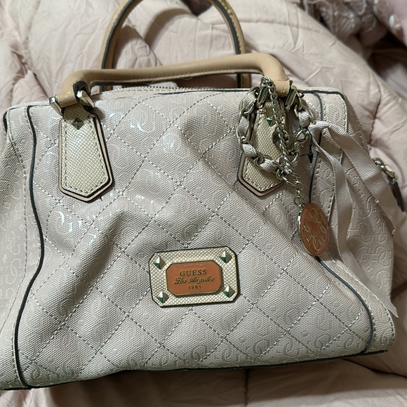 Guess Purse - Picture 2 of 9